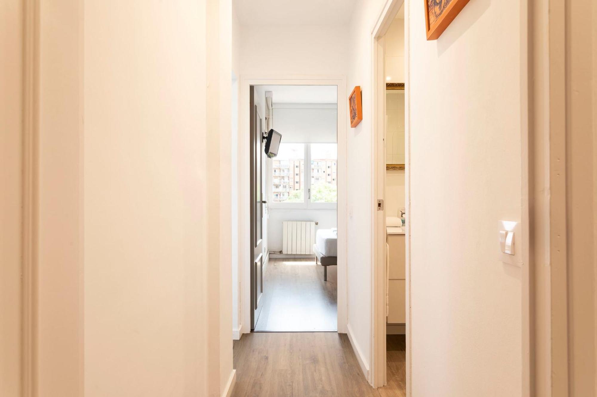 Cozy Near Fira Gran Via With Ac Appartamento L'Hospitalet de Llobregat