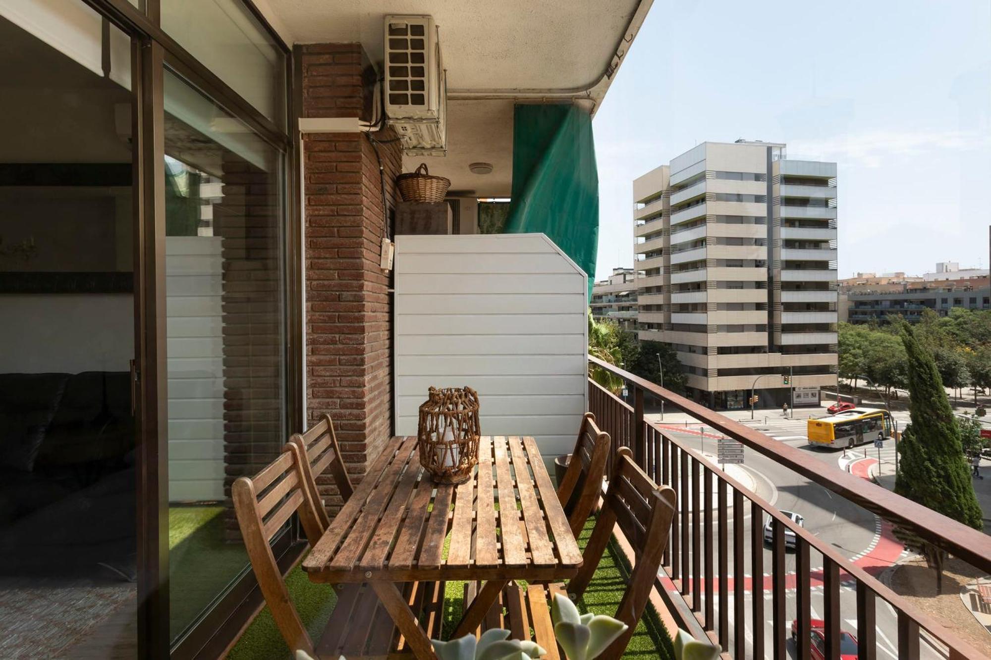 Appartamento Cozy Near Fira Gran Via With Ac L'Hospitalet de Llobregat