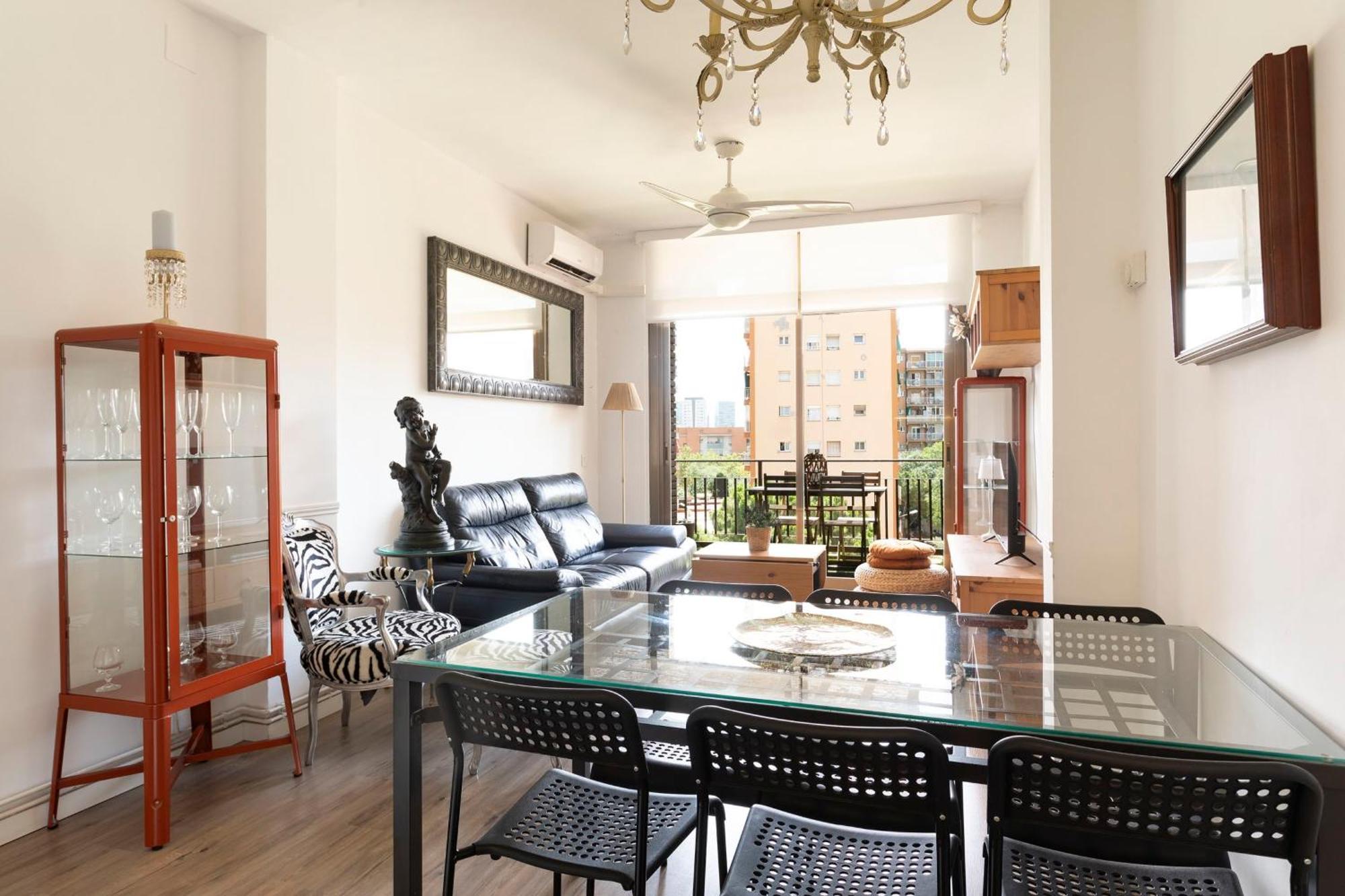 Appartement Cozy Near Fira Gran Via With Ac *